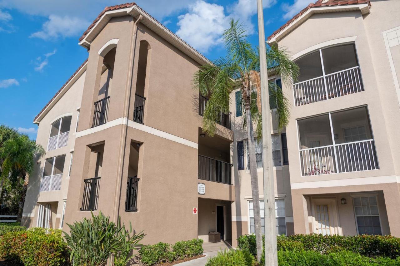 Отель Kasa Wellington South Florida Экстерьер фото