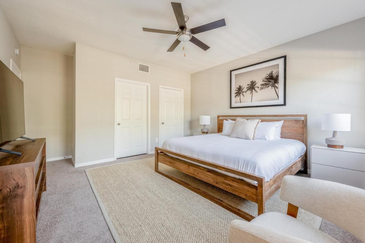 Отель Kasa Wellington South Florida Экстерьер фото