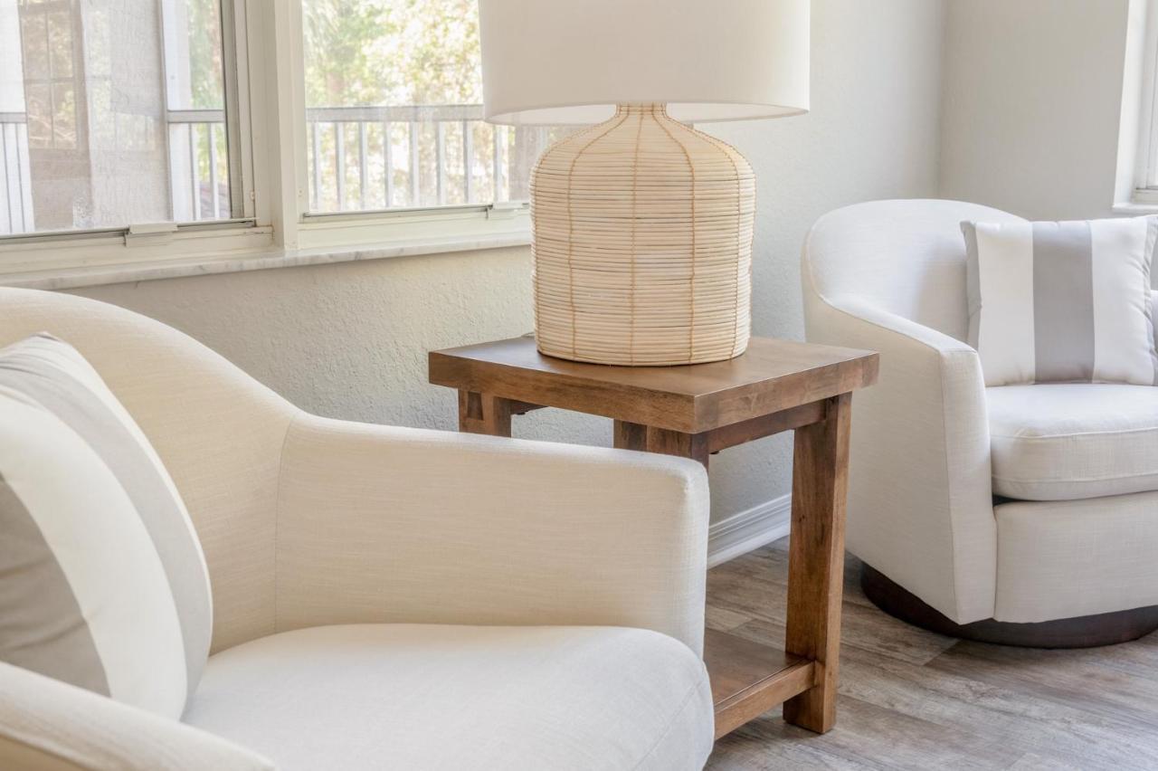 Отель Kasa Wellington South Florida Экстерьер фото